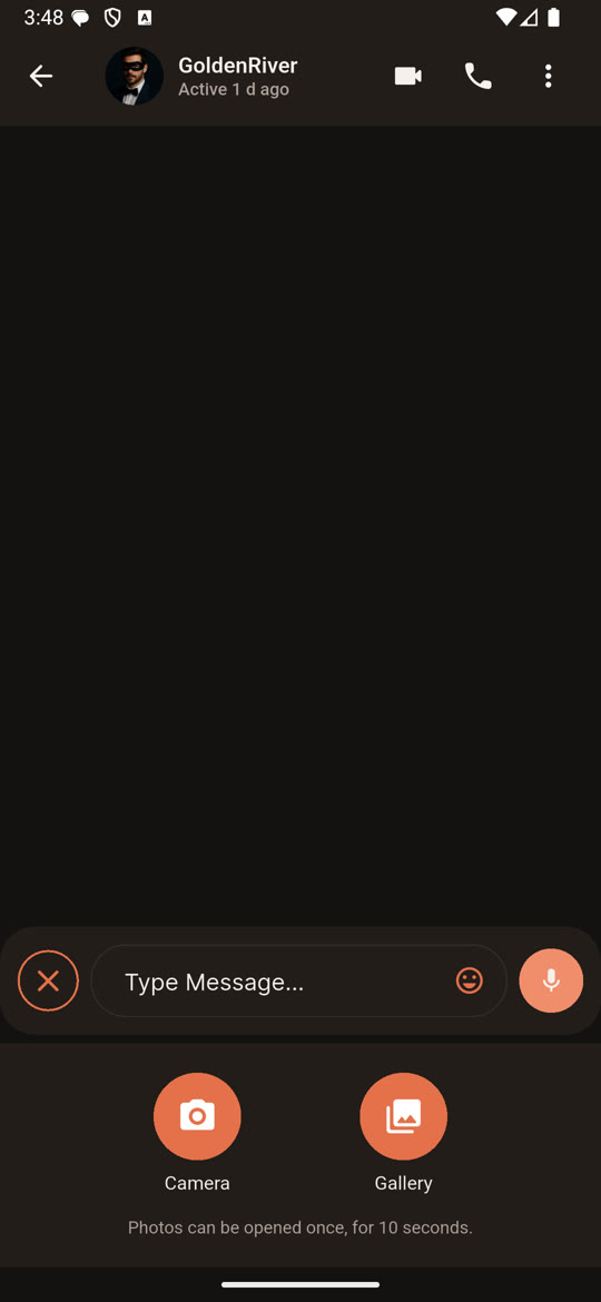 Private chat with photo options